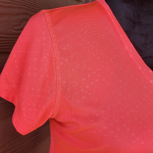 RBX Performance Women's Athletic Activewear T-Shirt Size Medium Neon Orange - Picture 3 of 16